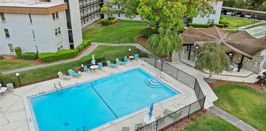 Condominio en Winter Haven, Florida, 3 dormitorios  № 1733443