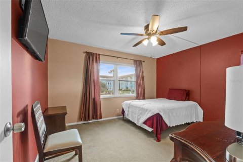 Condominio en venta en Winter Haven, Florida, 3 dormitorios, 113.9 m2 № 1733443 - foto 15