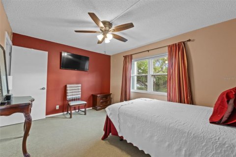 Condominio en venta en Winter Haven, Florida, 3 dormitorios, 113.9 m2 № 1733443 - foto 16