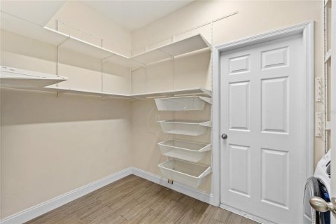 Casa en venta en Clermont, Florida, 6 dormitorios, 293.39 m2 № 2236176 - foto 22