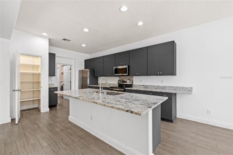 Casa en venta en Clermont, Florida, 6 dormitorios, 293.39 m2 № 2236176 - foto 24