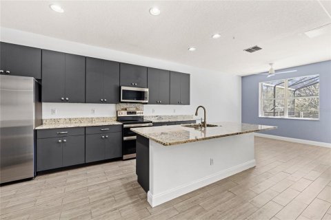Casa en venta en Clermont, Florida, 6 dormitorios, 293.39 m2 № 2236176 - foto 3