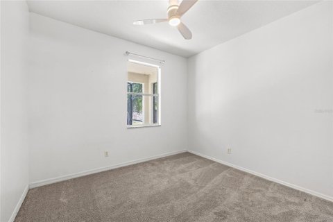 Casa en venta en Clermont, Florida, 6 dormitorios, 293.39 m2 № 2236176 - foto 9