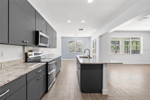 Casa en venta en Clermont, Florida, 6 dormitorios, 293.39 m2 № 2236176 - foto 21