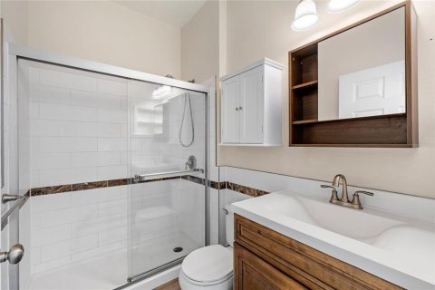 Casa en venta en Clermont, Florida, 6 dormitorios, 293.39 m2 № 2236176 - foto 15