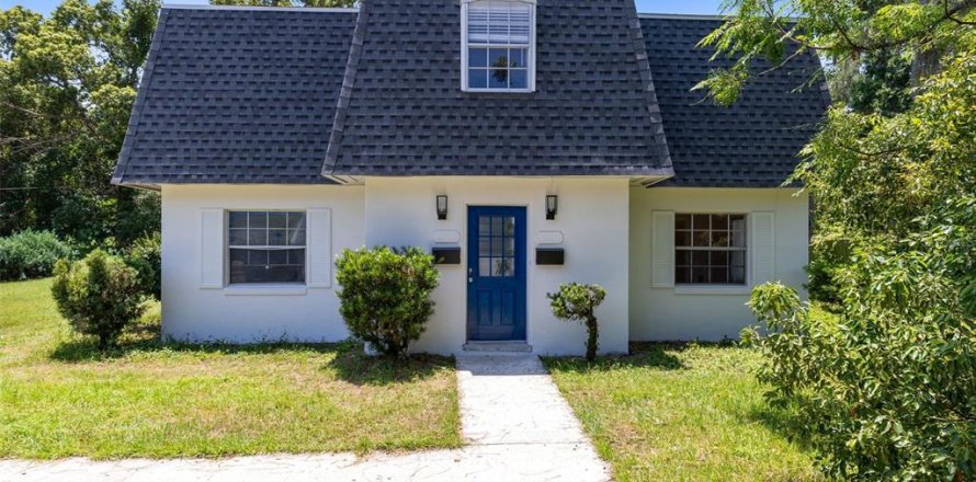 Commercial property in Orlando, Florida 5 bedrooms, 229.65 sq.m. № 2091714