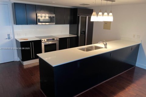 Condominio en venta en Miami, Florida, 1 dormitorio, 87.51 m2 № 1813915 - foto 11