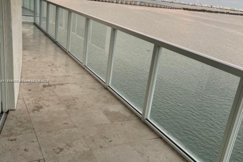 Condominio en venta en Miami, Florida, 1 dormitorio, 87.51 m2 № 1813915 - foto 14