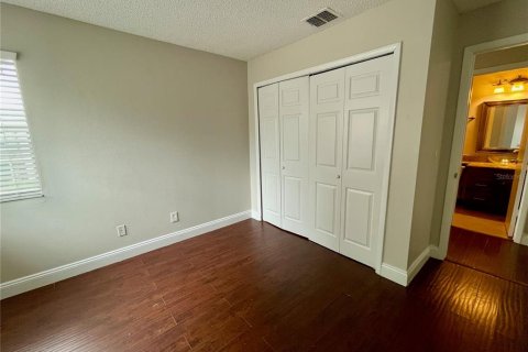 Condo in Orlando, Florida, 2 bedrooms  № 1911574 - photo 19