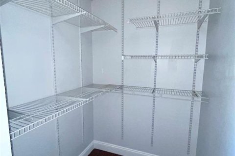 Condo in Orlando, Florida, 2 bedrooms  № 1911574 - photo 17