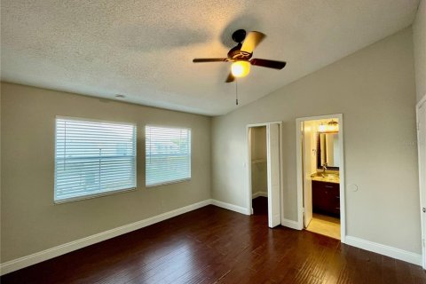 Condo in Orlando, Florida, 2 bedrooms  № 1911574 - photo 13