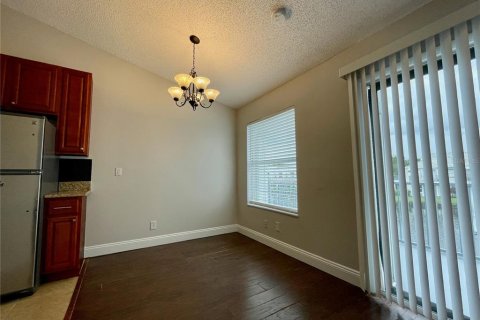 Condo in Orlando, Florida, 2 bedrooms  № 1911574 - photo 7
