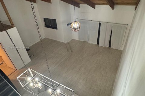 Снять в аренду таунхаус в Дейви, Флорида 2 спальни, 118.54м2, № 1709373 - фото 9