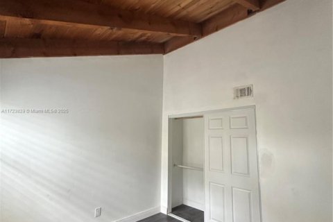 Adosado en alquiler en Davie, Florida, 2 dormitorios, 118.54 m2 № 1709373 - foto 3