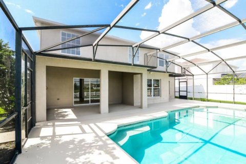 House in Kissimmee, Florida 5 bedrooms, 266.54 sq.m. № 1878130 - photo 15