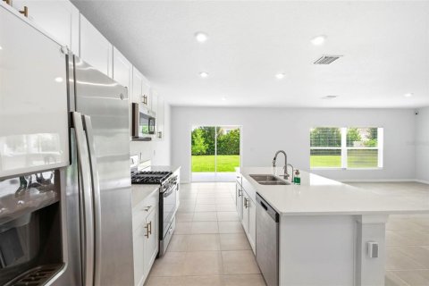 Villa ou maison à vendre à Palmetto, Floride: 3 chambres, 176.51 m2 № 2220306 - photo 13