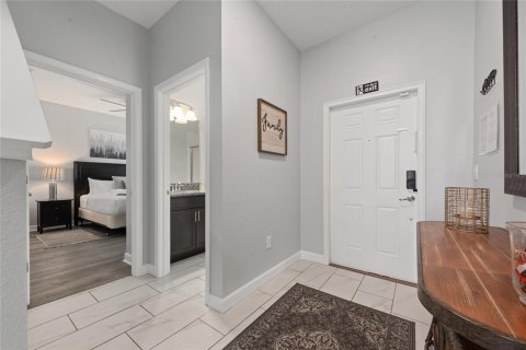 Townhouse in STOREY LAKE in Kissimmee, Florida 4 bedrooms, 177.81 sq.m. № 811650 - photo 23