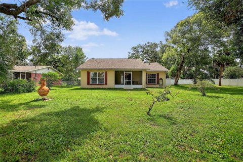 House in Zephyrhills, Florida 3 bedrooms, 114.73 sq.m. № 1869384 - photo 26