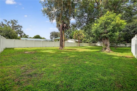 House in Zephyrhills, Florida 3 bedrooms, 114.73 sq.m. № 1869384 - photo 29