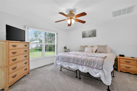 House in Zephyrhills, Florida 3 bedrooms, 114.73 sq.m. № 1869384 - photo 18