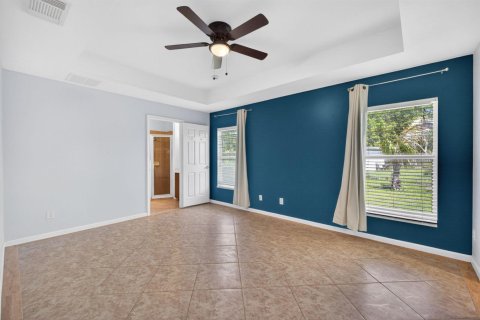 Villa ou maison à vendre à Port St. Lucie, Floride: 3 chambres, 144.09 m2 № 2087442 - photo 10