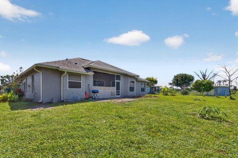 Villa ou maison à vendre à Port St. Lucie, Floride: 3 chambres, 144.09 m2 № 2087442 - photo 22