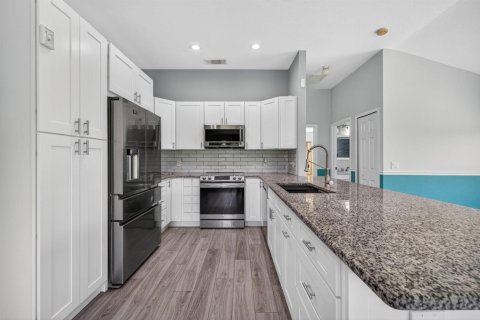Villa ou maison à vendre à Port St. Lucie, Floride: 3 chambres, 144.09 m2 № 2087442 - photo 8