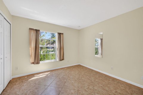 Villa ou maison à vendre à Port St. Lucie, Floride: 3 chambres, 144.09 m2 № 2087442 - photo 15