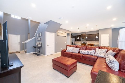 Villa ou maison à vendre à Davenport, Floride: 5 chambres, 231.51 m2 № 1522941 - photo 6