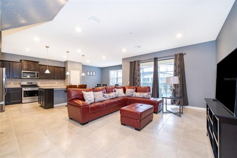 Villa ou maison à vendre à Davenport, Floride: 5 chambres, 231.51 m2 № 1522941 - photo 5