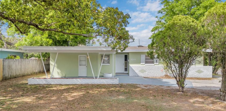 Villa ou maison à Orlando, Floride 3 chambres, 113.62 m2 № 1598357