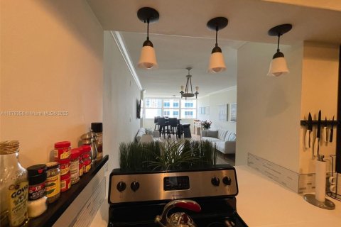 Copropriété à louer à Fort Lauderdale, Floride: 1 chambre, 65.96 m2 № 2019091 - photo 10