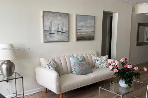 Copropriété à louer à Fort Lauderdale, Floride: 1 chambre, 65.96 m2 № 2019091 - photo 24