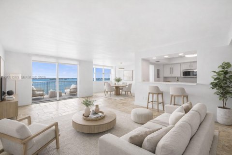 Condo à Miami, Floride, 3 chambres  № 2065373