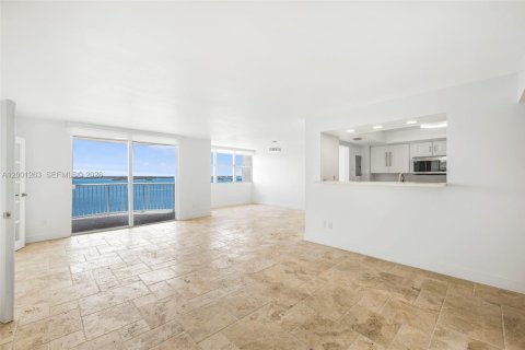 Copropriété à vendre à Miami, Floride: 3 chambres, 133.13 m2 № 2065373 - photo 6