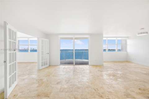 Copropriété à vendre à Miami, Floride: 3 chambres, 133.13 m2 № 2065373 - photo 3