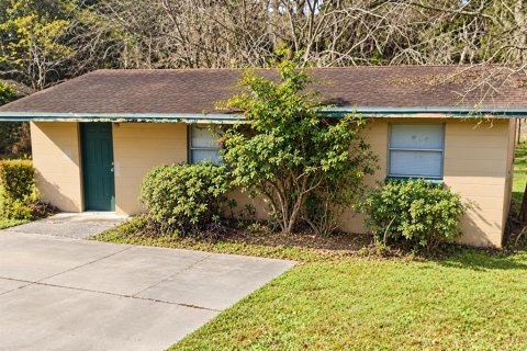Appartement à Wildwood, Floride 2 chambres, 62.43 m2 № 2427474