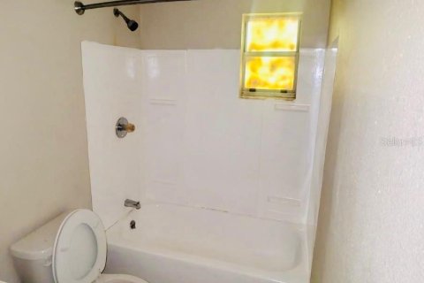 Appartement à louer à Wildwood, Floride: 2 chambres, 62.43 m2 № 2427474 - photo 5