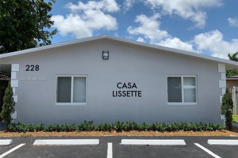 Apartamento en Fort Lauderdale, Florida 2 dormitorios, 88.26 m2 № 2033083