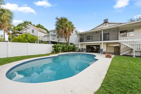 Villa ou maison à vendre à Saint Petersburg, Floride: 3 chambres, 200.67 m2 № 2349751 - photo 10