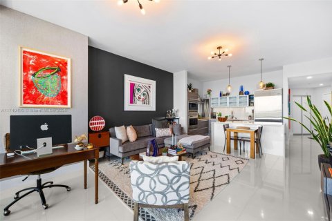Condominio en venta en Miami, Florida, 2 dormitorios, 104.79 m2 № 1985140 - foto 19