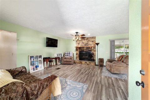 Casa en venta en Dunnellon, Florida, 3 dormitorios, 139.35 m2 № 2221289 - foto 8