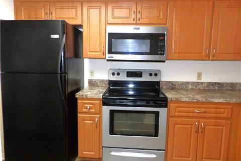 Casa en venta en Inverness, Florida, 2 dormitorios, 97.64 m2 № 2095301 - foto 3