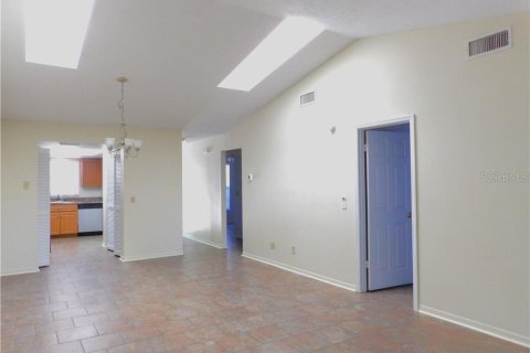 Casa en venta en Inverness, Florida, 2 dormitorios, 97.64 m2 № 2095301 - foto 7
