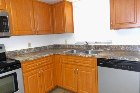 Casa en venta en Inverness, Florida, 2 dormitorios, 97.64 m2 № 2095301 - foto 4