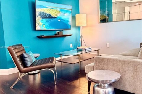 Купить кондоминиум в Майами, Флорида 55.18м2, № 2054817 - фото 21