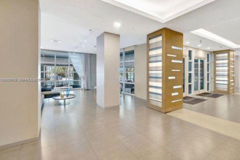 Купить кондоминиум в Майами, Флорида 55.18м2, № 2054817 - фото 5