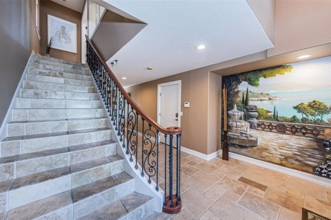 Casa en venta en Treasure Island, Florida, 5 dormitorios, 463.4 m2 № 2198874 - foto 9