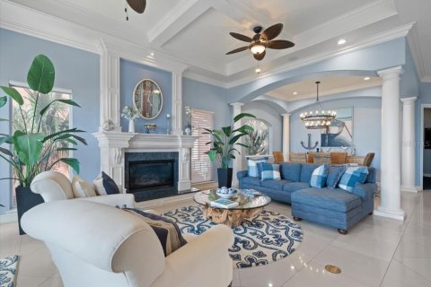 Casa en venta en Treasure Island, Florida, 5 dormitorios, 463.4 m2 № 2198874 - foto 17