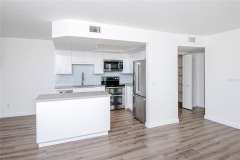 Condominio en venta en Safety Harbor, Florida, 1 dormitorio, 65.03 m2 № 1918029 - foto 12